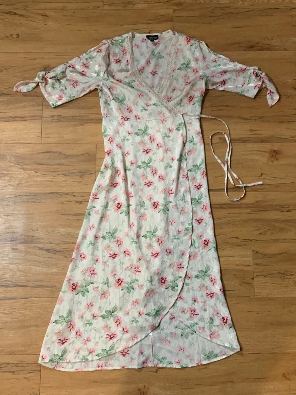 Top shop floral robe